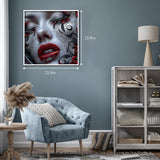 Silver Lace Kiss Jigsaw Puzzle 1000 Pieces